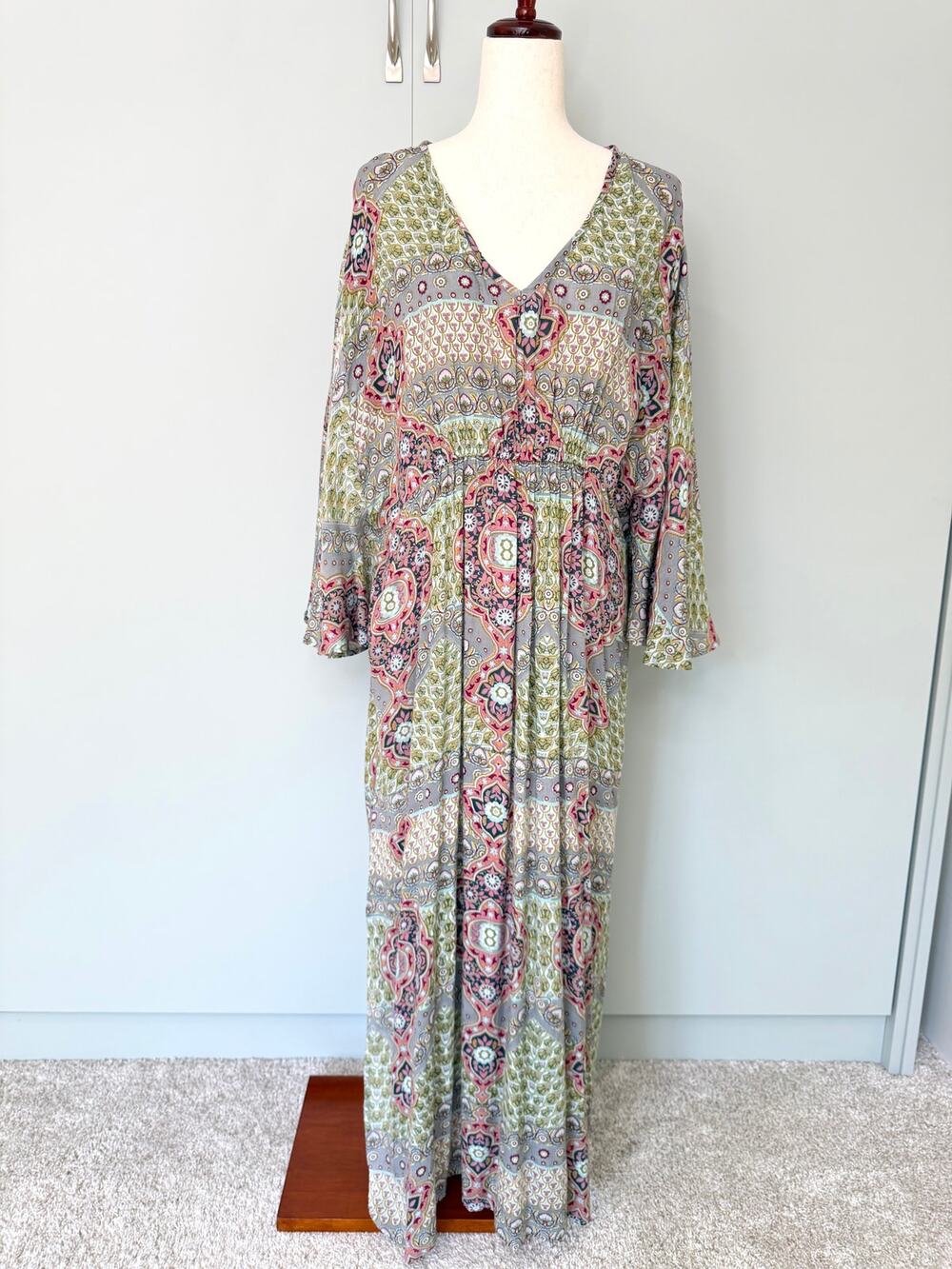 WORLD MARKET Mira Bohemian Paisley Floral Maxi Kaftan Dress